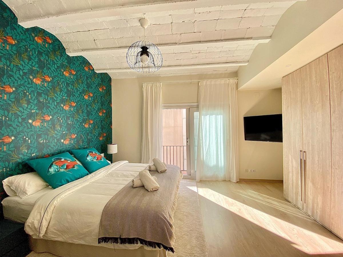 Abbott Apartment - 1 Min From The Beach - 100M2 - Sleeps 8 シッチェス エクステリア 写真